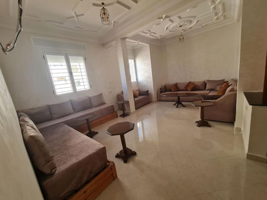 לאראש Appartement A Louer מראה חיצוני תמונה